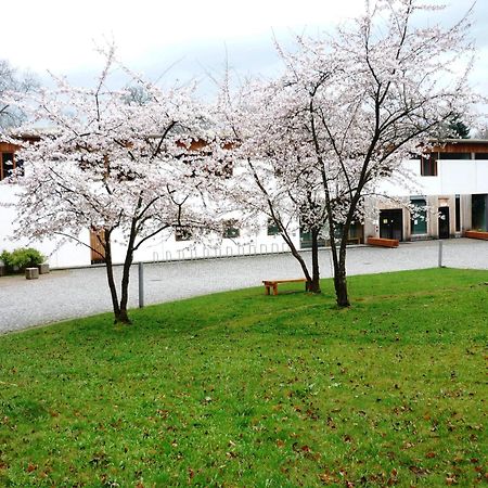 Jugendherberge Possenhofen Pocking  Exterior photo