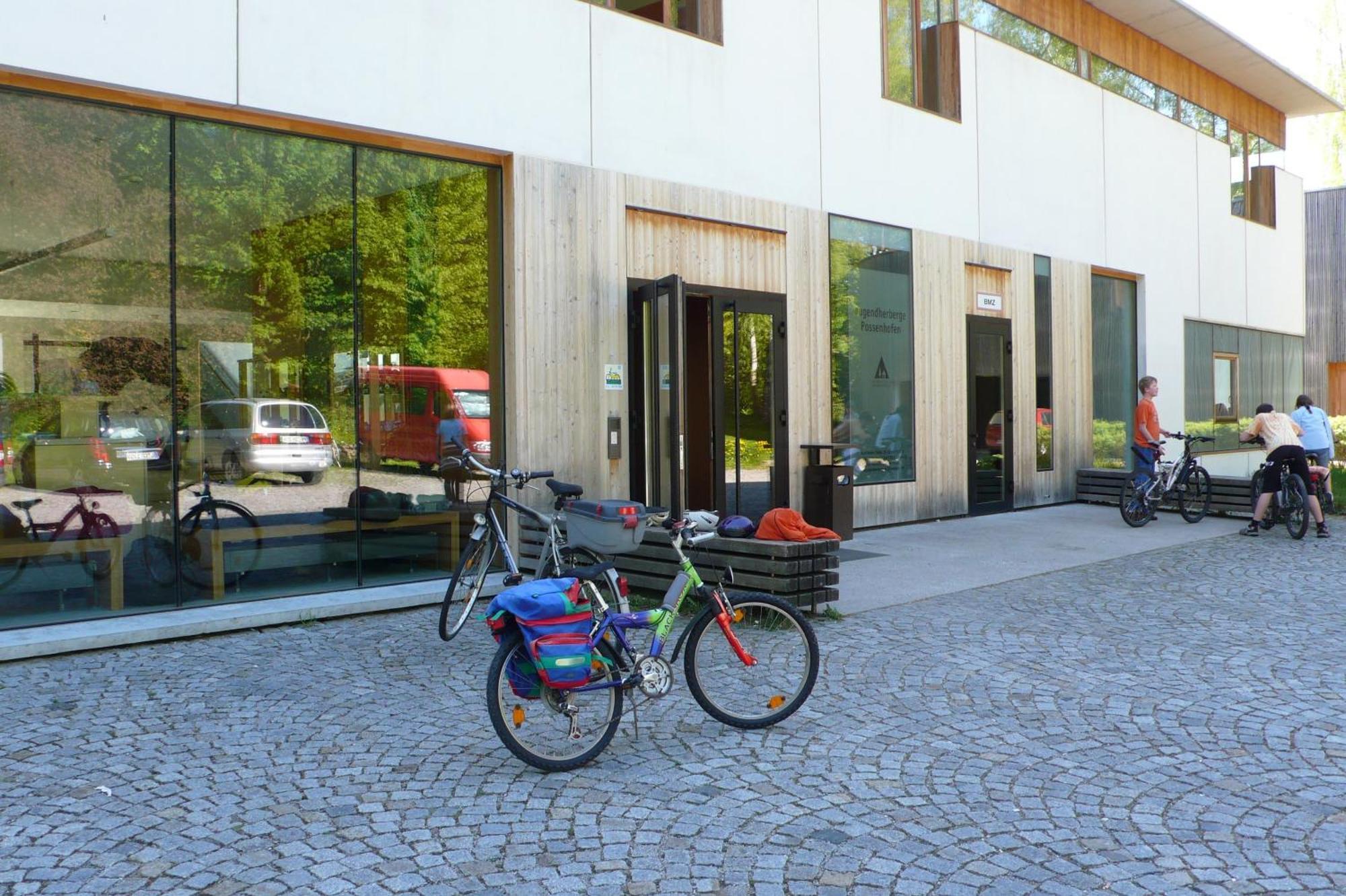 Jugendherberge Possenhofen Pocking  Exterior photo